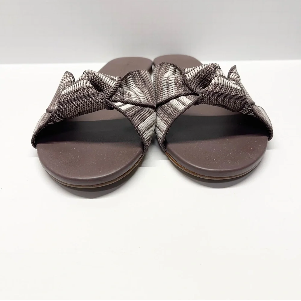 Rothys The Knot Sandals Twist Taupe Slide - Picture 6 of 7